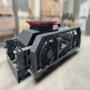 不挑食的 “實(shí)力派”：雙齒輥破碎機(jī)如何輕松應(yīng)對(duì)礦石開(kāi)采中的多樣物料？?