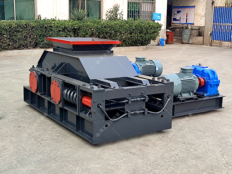 2PG800x600對輥破碎機發貨圖片_發往貴州貴陽_破碎鵝卵石