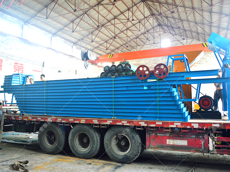 SCF88雙級破碎機(jī),篩分機(jī)生產(chǎn)線發(fā)貨圖片_發(fā)往甘肅武威_破碎紅土