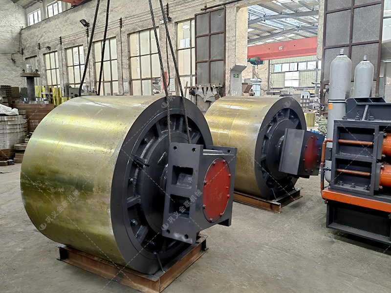 石子制砂用什么設(shè)備好?液壓對(duì)輥破碎機(jī)的優(yōu)勢(shì)解析 石子制砂用什么設(shè)備好?液壓對(duì)輥破碎機(jī)的優(yōu)勢(shì)解析