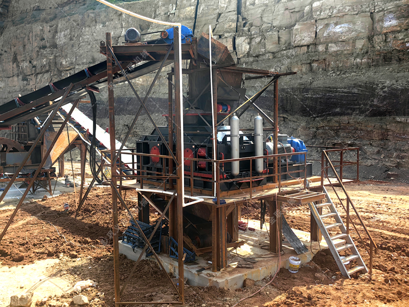 石子制砂用什么設(shè)備好?液壓對(duì)輥破碎機(jī)的優(yōu)勢(shì)解析 石子制砂用什么設(shè)備好?液壓對(duì)輥破碎機(jī)的優(yōu)勢(shì)解析