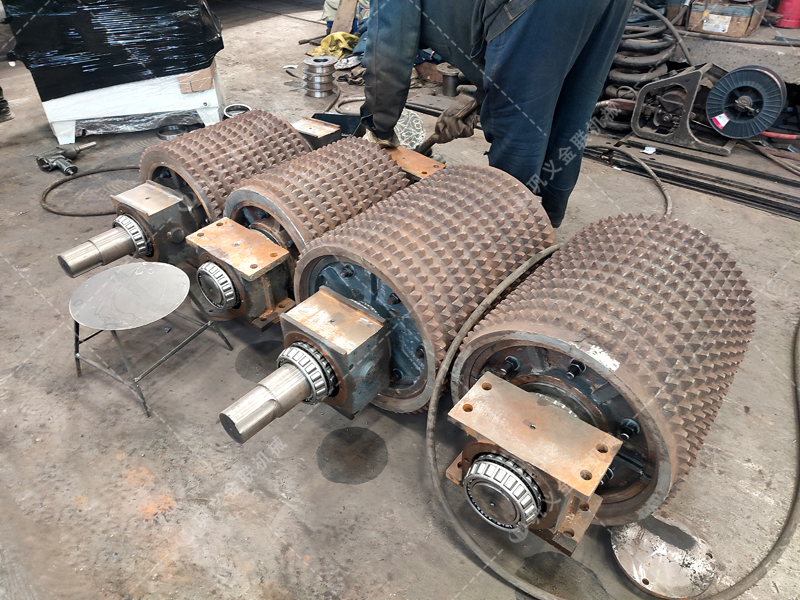 齒輥式破碎機在煤矸石資源化利用中扮演什么角色？