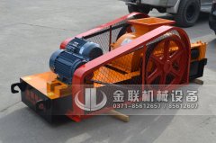 對(duì)輥制砂機(jī)在操作時(shí)都要注意什么